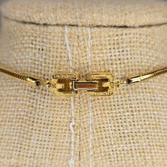 VINTAGE 1977 GIVENCHY PARIS ENAMELED RUNWAY NECKLACE - Picture 8 of 11